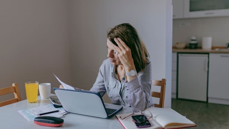 How to Avoid an IRS Tax Levy on Bank Account